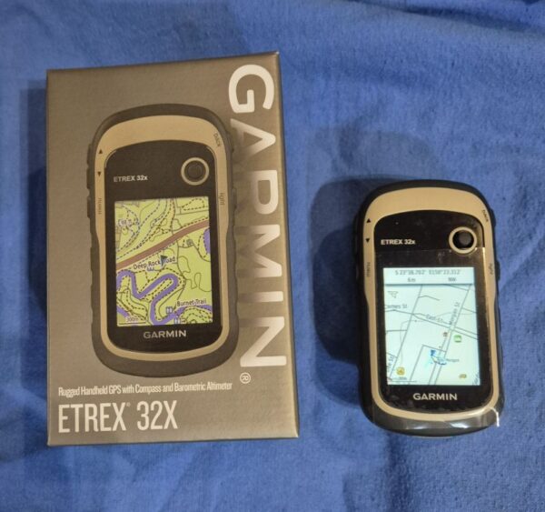 GARMIN eTrex 32x Handheld GPS Unit