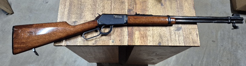 Winchester Model 9422M XTR .22 WMR Rifle - Excellent Condition
